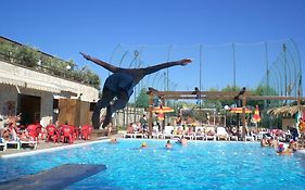 Villaggio Turistico Defensola