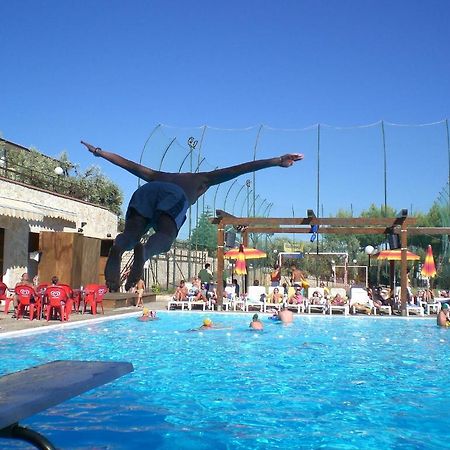 Villaggio Turistico Defensola Vieste Esterno foto