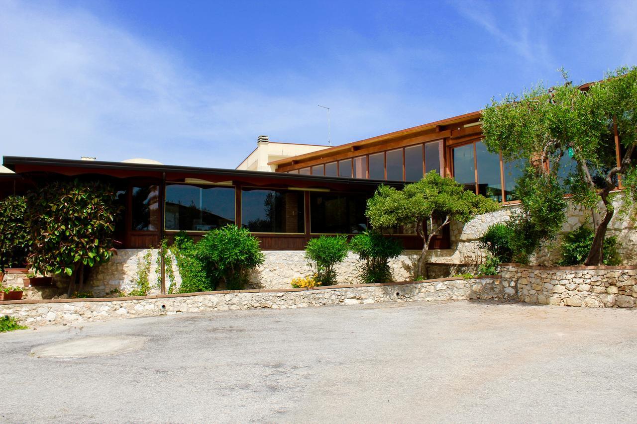 Villaggio Turistico Defensola Vieste Esterno foto
