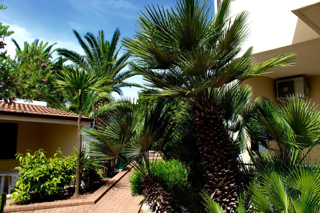 Villaggio Turistico Defensola Vieste Esterno foto